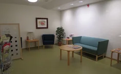 Väntrum med sittmöbler